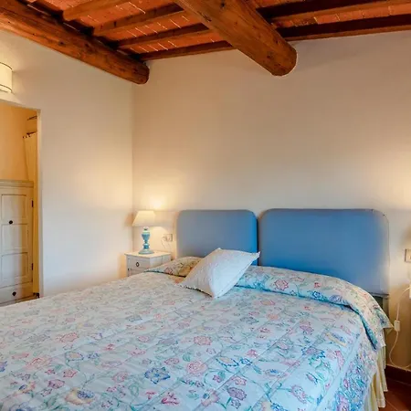 Apartment 3 Bedroom Amazing In *