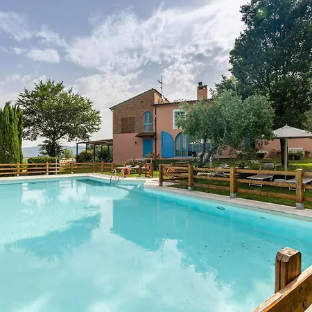 Apartment 3 Bedroom Amazing In *